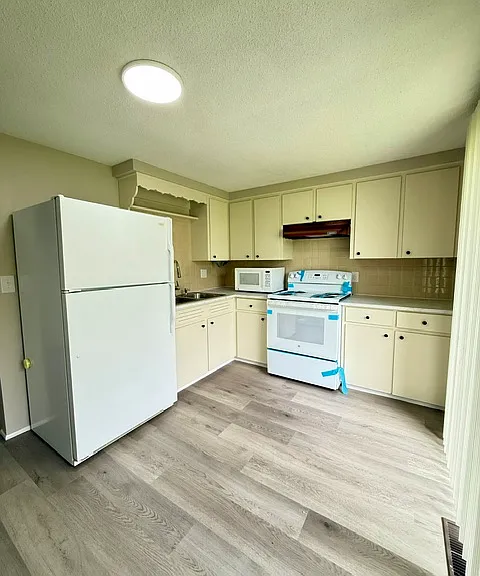 1007 Delwood Rd #1 — Photo 2