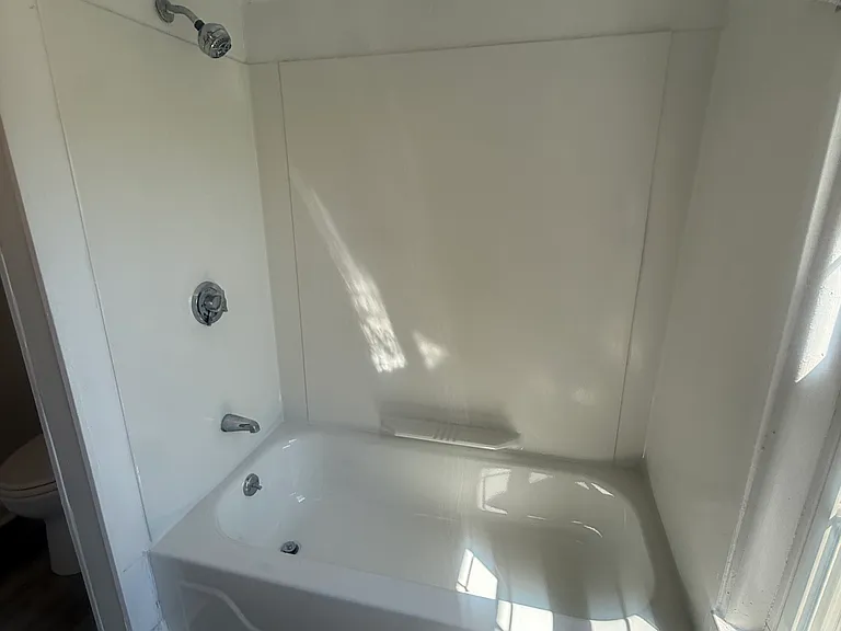 21 Plymouth St — Photo 5