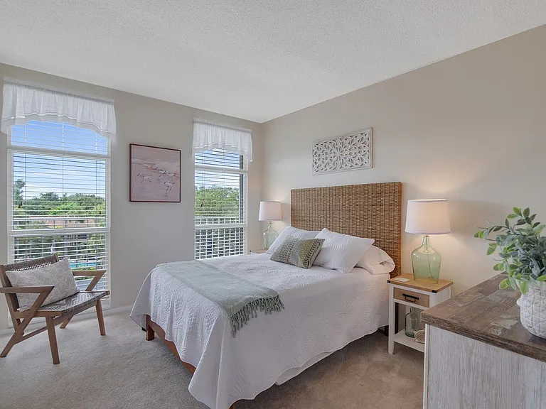 935 E Causeway Blvd #408 — Photo 15