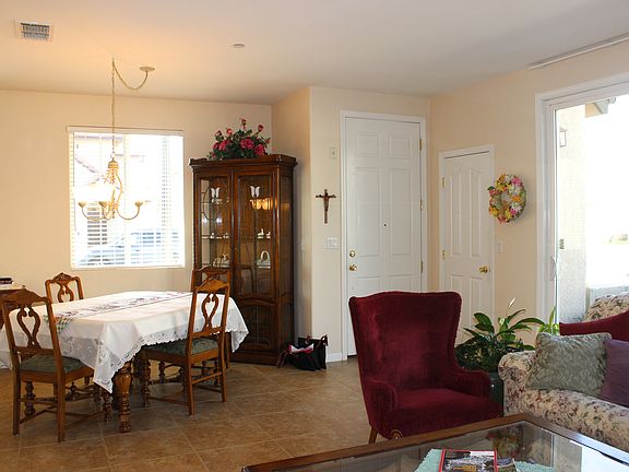 5th image of 1412 Esplanade Cir