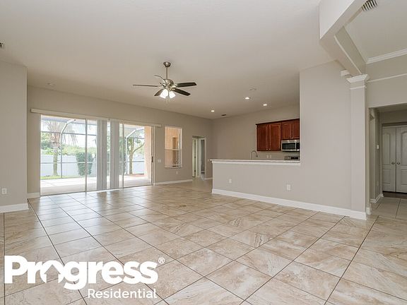 3rd image of 1809 Prairie Grass Ln