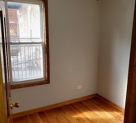 5th image of 1029 W 19th St #2M