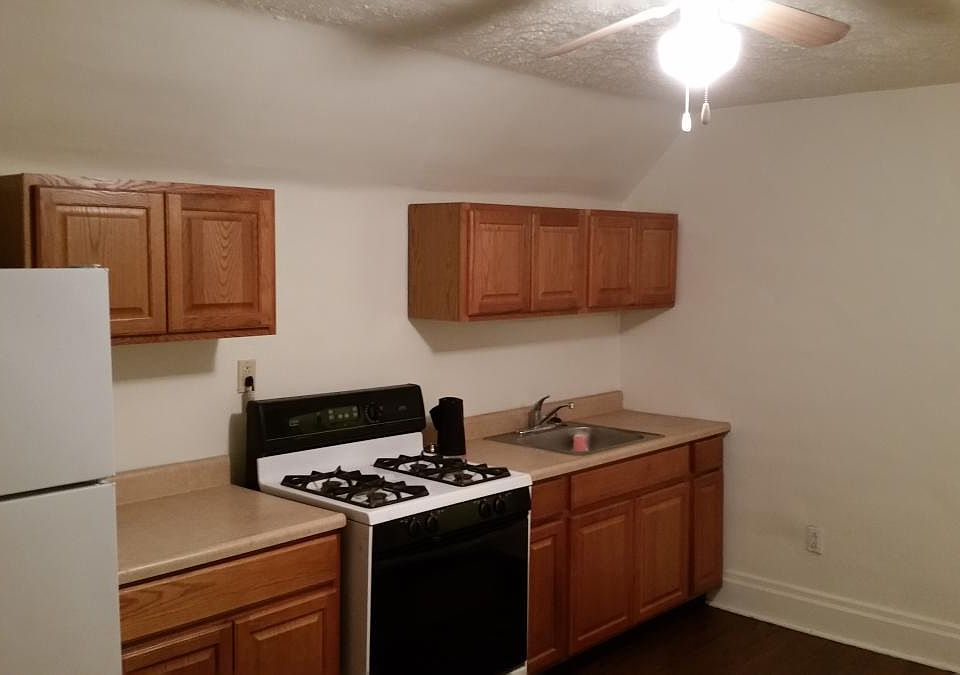 1st image of 60 N Fremont Ave Floor 3