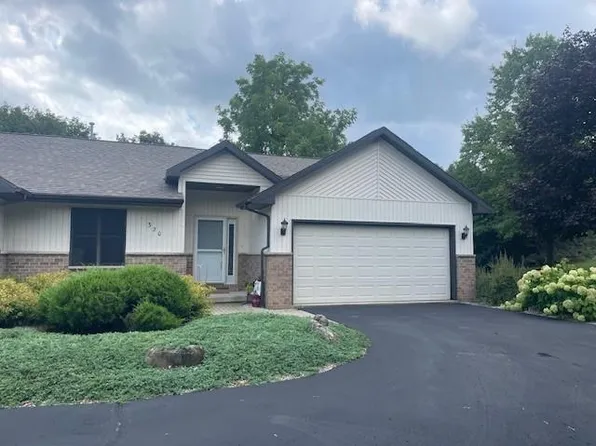 320 Jaycee Ct #320, Sturgeon Bay, WI 54235