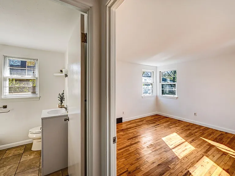 819 Fairview Ave — Photo 13