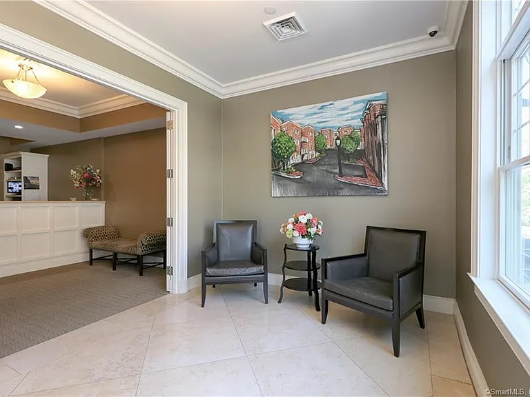 75 Stone Ridge Way #3E — Photo 16