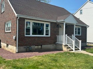 54 S Sterley St, Shillington, PA 19607