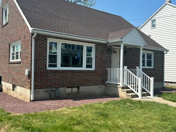 54 S Sterley St, Shillington, PA 19607