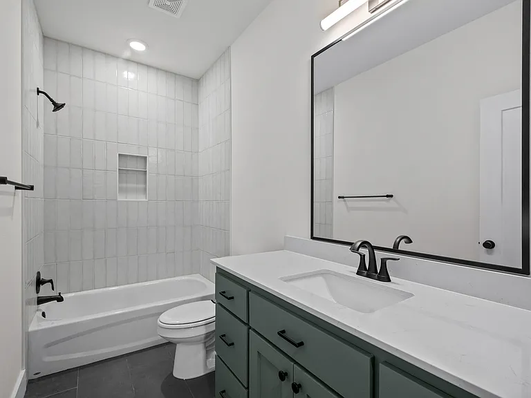 634 S Happy Hollow Rd — Photo 21