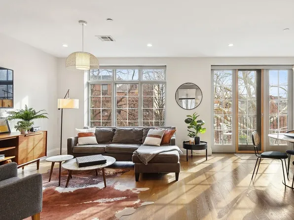 132 Cambridge Pl #4, Brooklyn, NY 11238