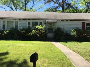 2902 Virginia St, Hopewell, VA 23860