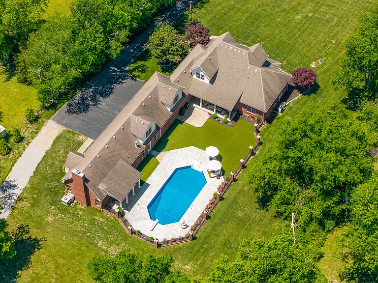 5122 Old Harding Rd — Photo 81