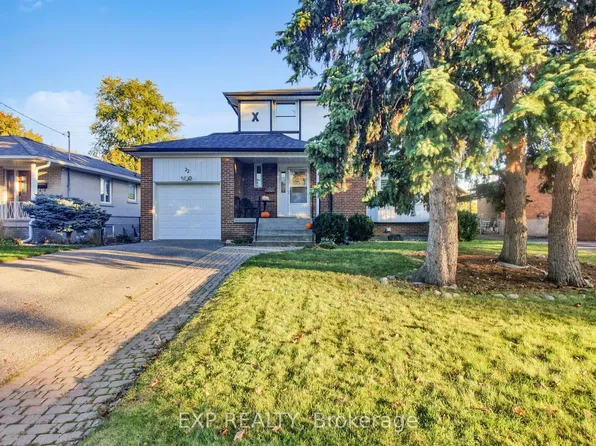 22 Chestnut Ave, Brampton, ON L6X 2A5