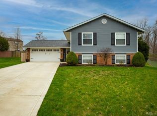 4801 Sparrow Dr, Dayton, OH 45424