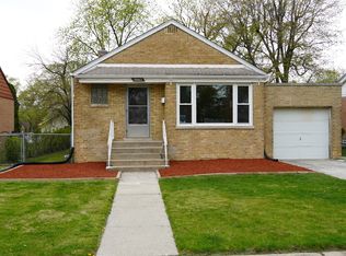 18462 Gottschalk Ave, Homewood, IL 60430