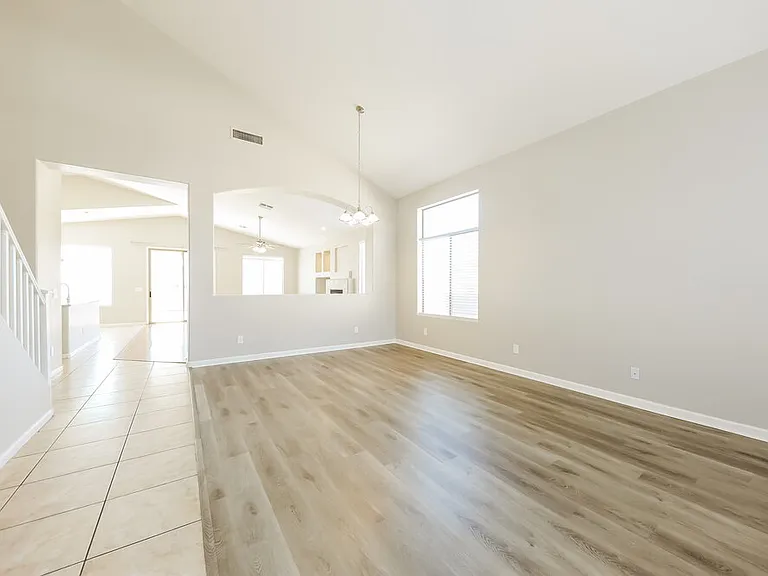 6427 W Silver Sage Ln — Photo 4