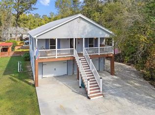 18249 Derbes Dr, Covington, LA 70433