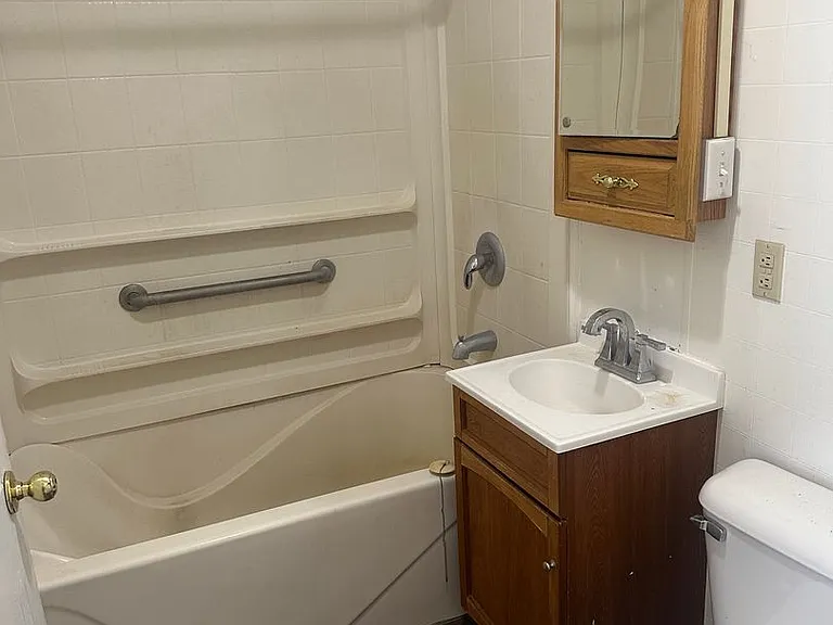 202 N Lincoln St — Photo 10
