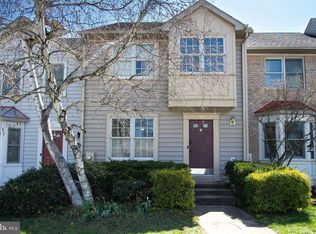 148 Morningside Dr, Falling Waters, WV 25419