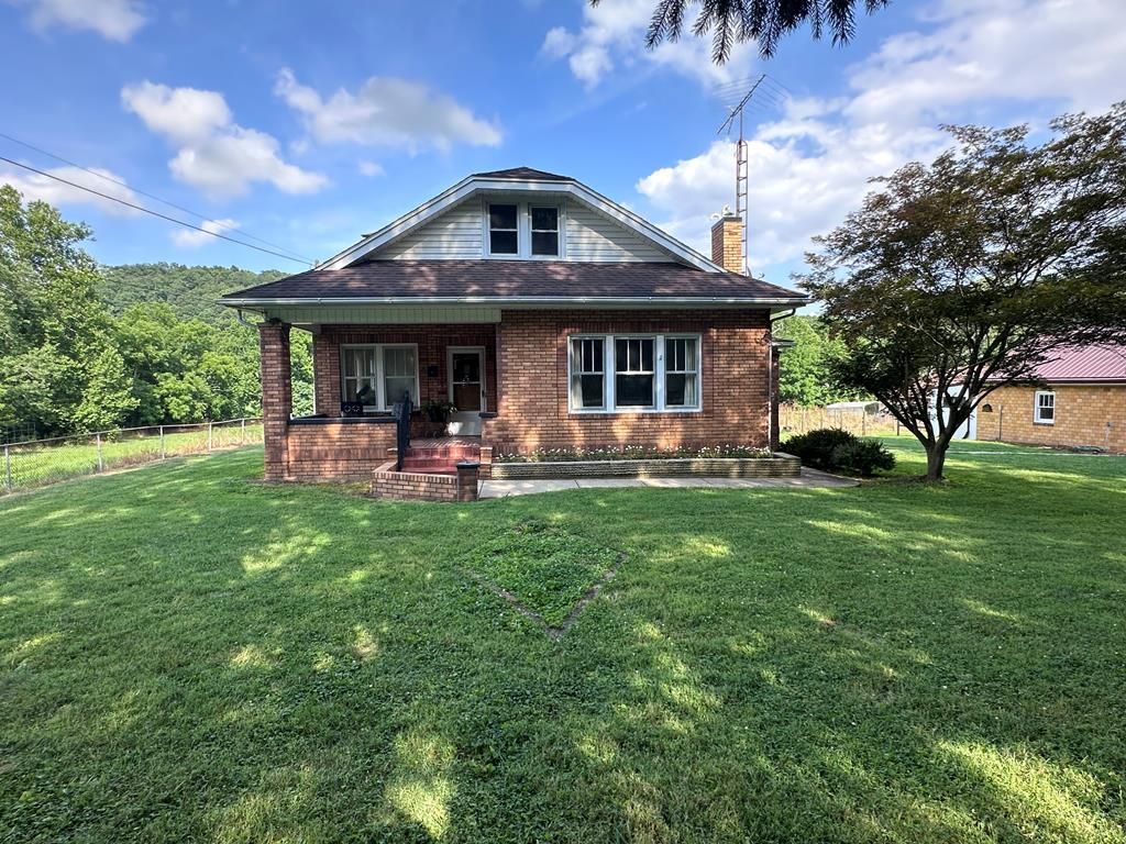 Real estate listing image