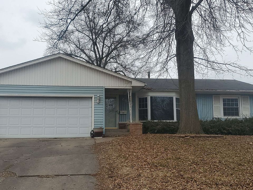 1st image of 2537 29th Ave