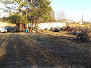 990 Mount Zion Church Rd, Huntingdon, TN 38344