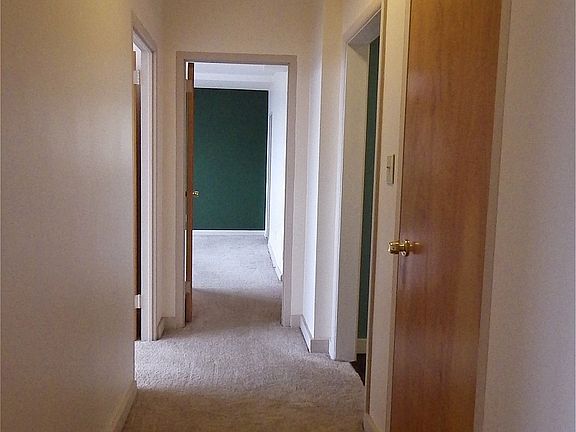 3rd image of 1620 E Broad St APT 1505