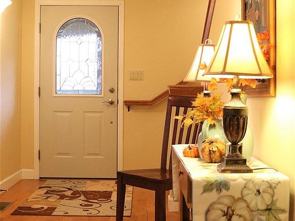 5th image of 1071 Merlin Ln #3