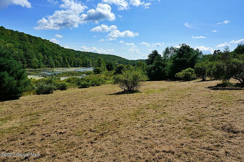 3rd image of 6268 State Route 22