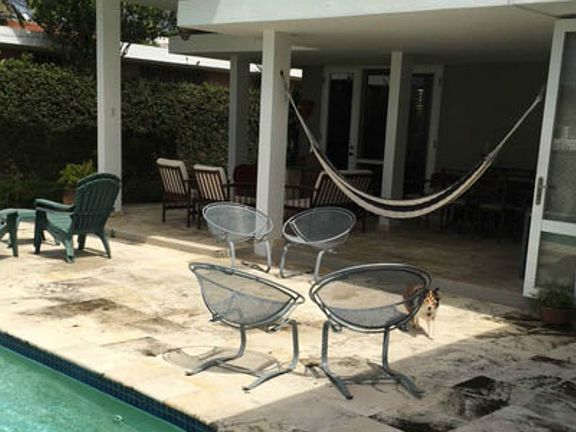 Torrimar Pool