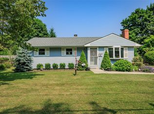 2815 Eagle Ave, Medford, NY 11763