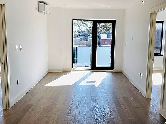 3rd image of 62-98 Woodhaven Blvd #2P