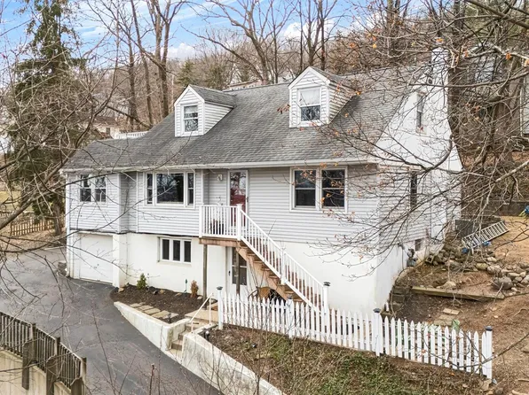 27 Terrace Drive, Nyack, NY 10960