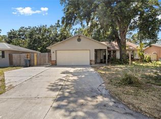 920 36th St W, Bradenton, FL 34205