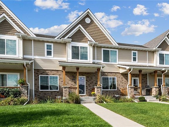 2nd image of 126 Cambridge Dr