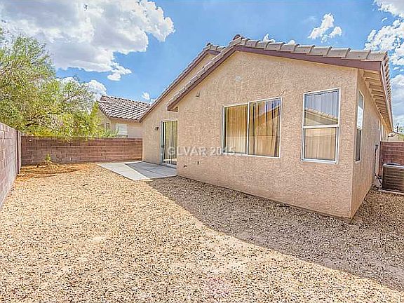 5th image of 9130 Green Thicket Ct