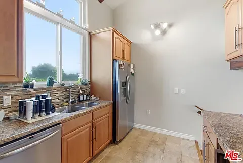 12438 Short Ave #3 — Photo 14