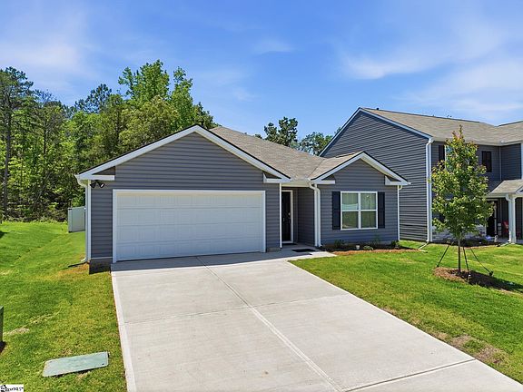 2nd image of 302 Roocroft Ct