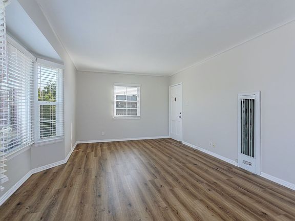 5th image of 765 Temple Ave APT 5