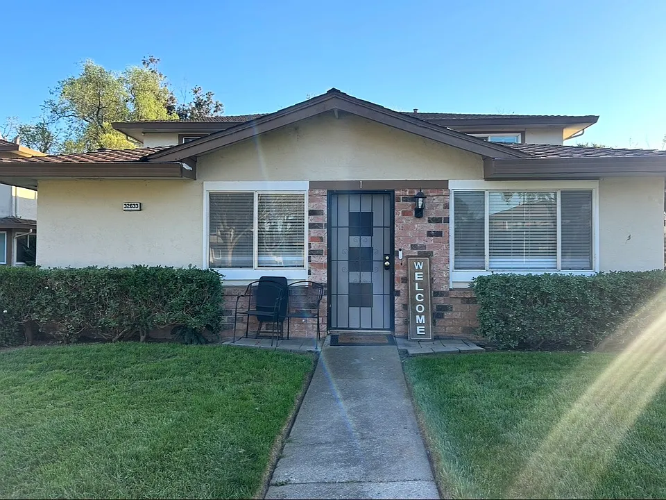 32633 Brenda Way #1