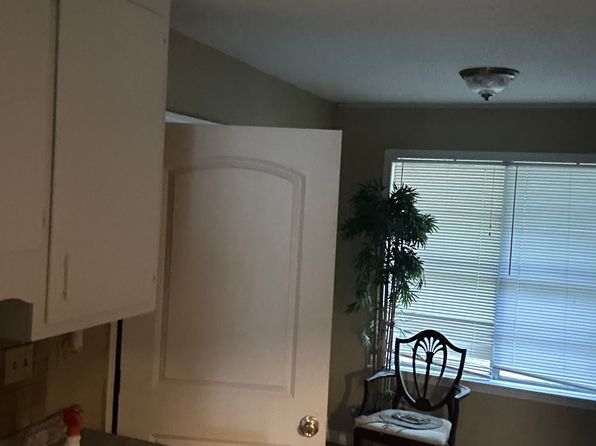 2310 Greenleaf Ct #1