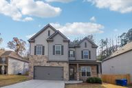 Amberland Sq-S2111-001.jpg