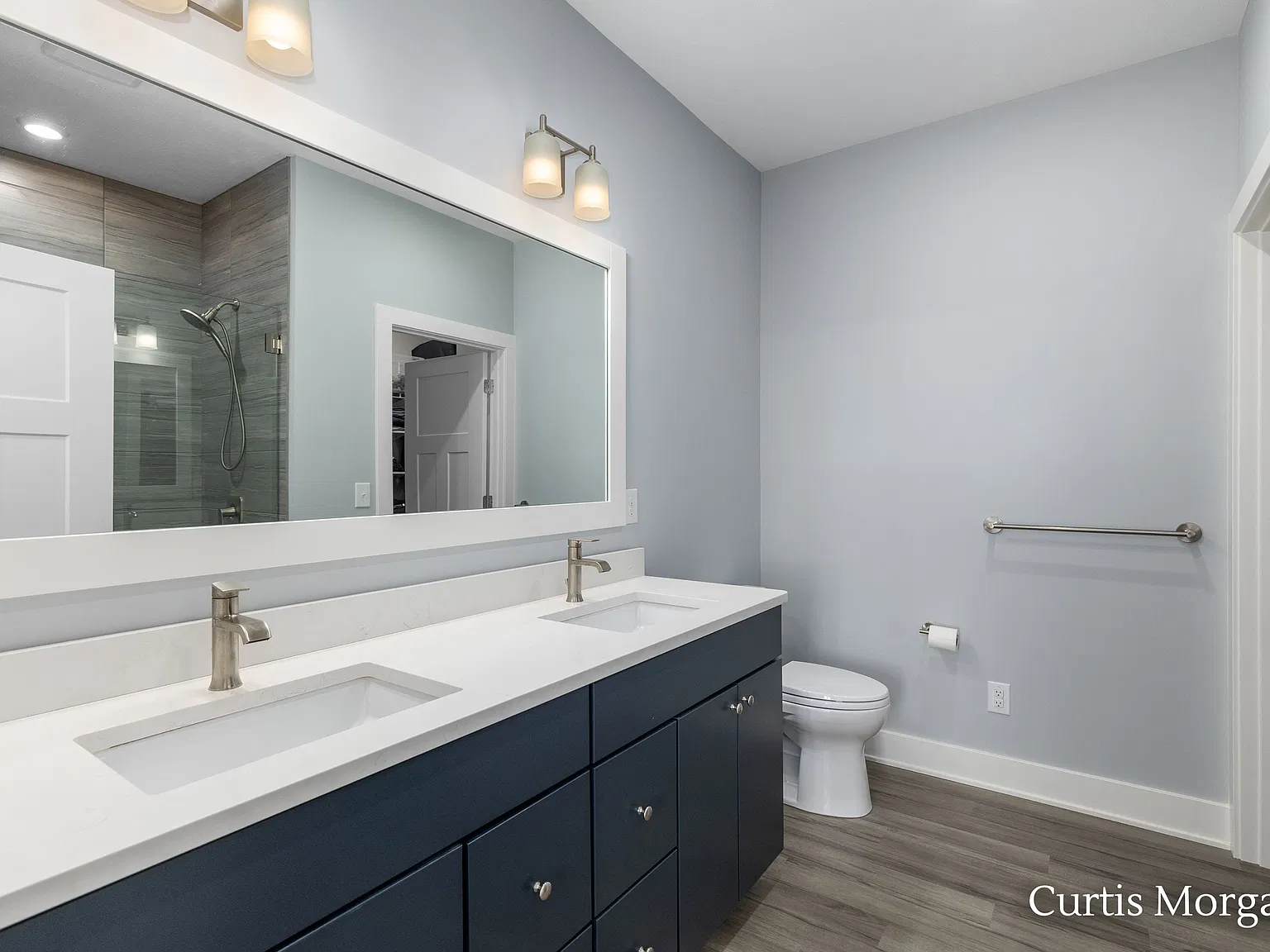 2 bed, 1706 sqft, $3,200 — Photo 2