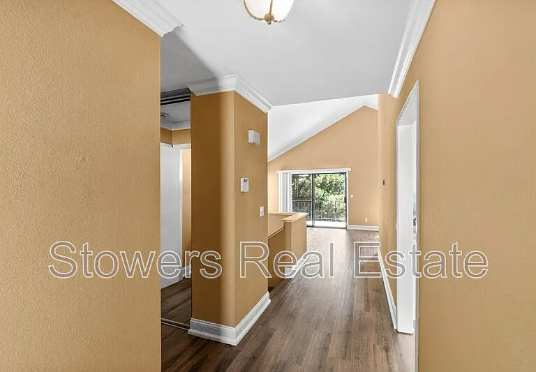 1825 N Forest Hill Pl — Photo 8