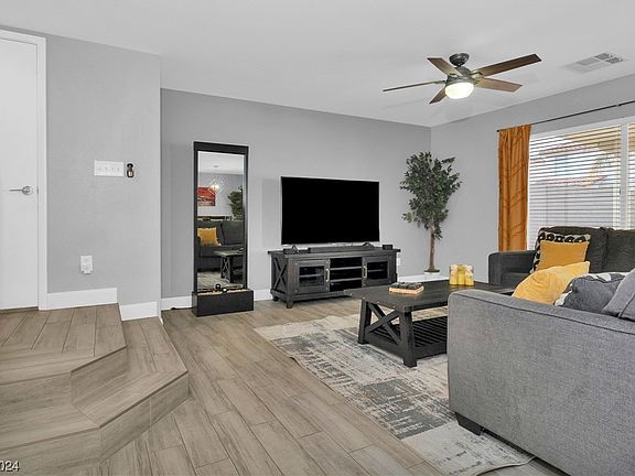 4th image of 10217 Grecian Laurel Ct