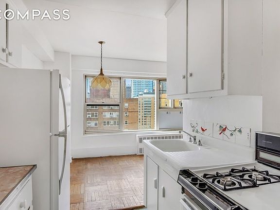 2nd image of 130 Saint Edwards St APT 15B