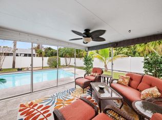9240 Bracelet Dr, Lake Worth, FL 33467