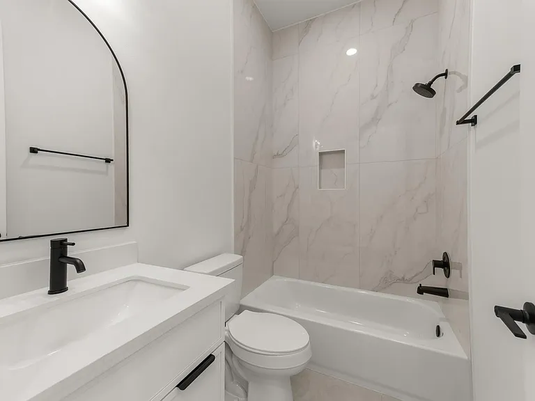 7208 Weyburn St #A — Photo 10