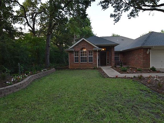 5th image of 1434 Holley Cres