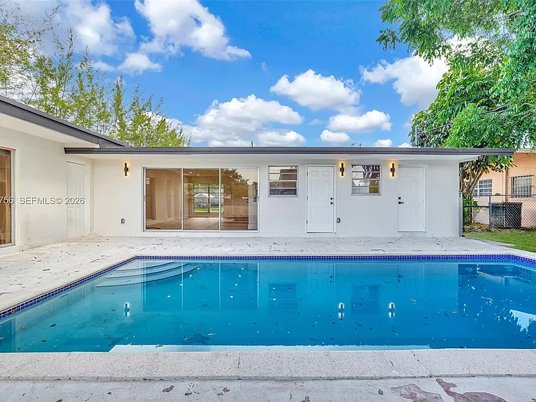 8201 SW 42nd St — Photo 55